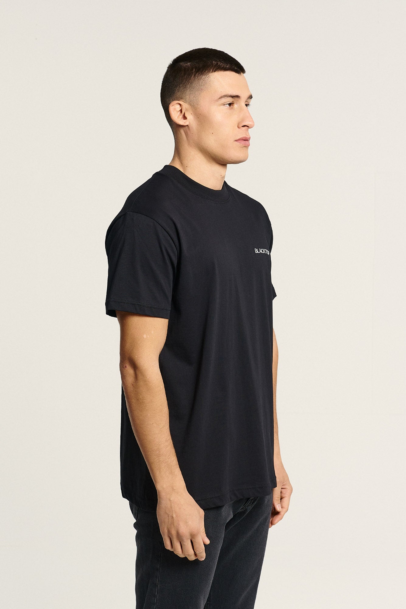 Tshirt | Black | Back Turtle