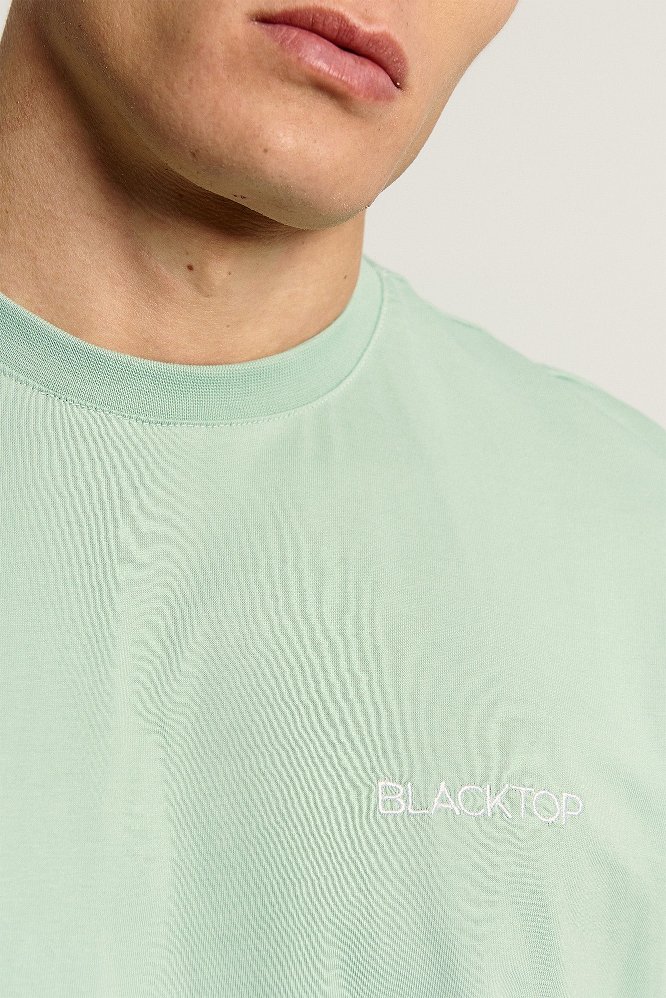 Tshirt | Hand | Mint